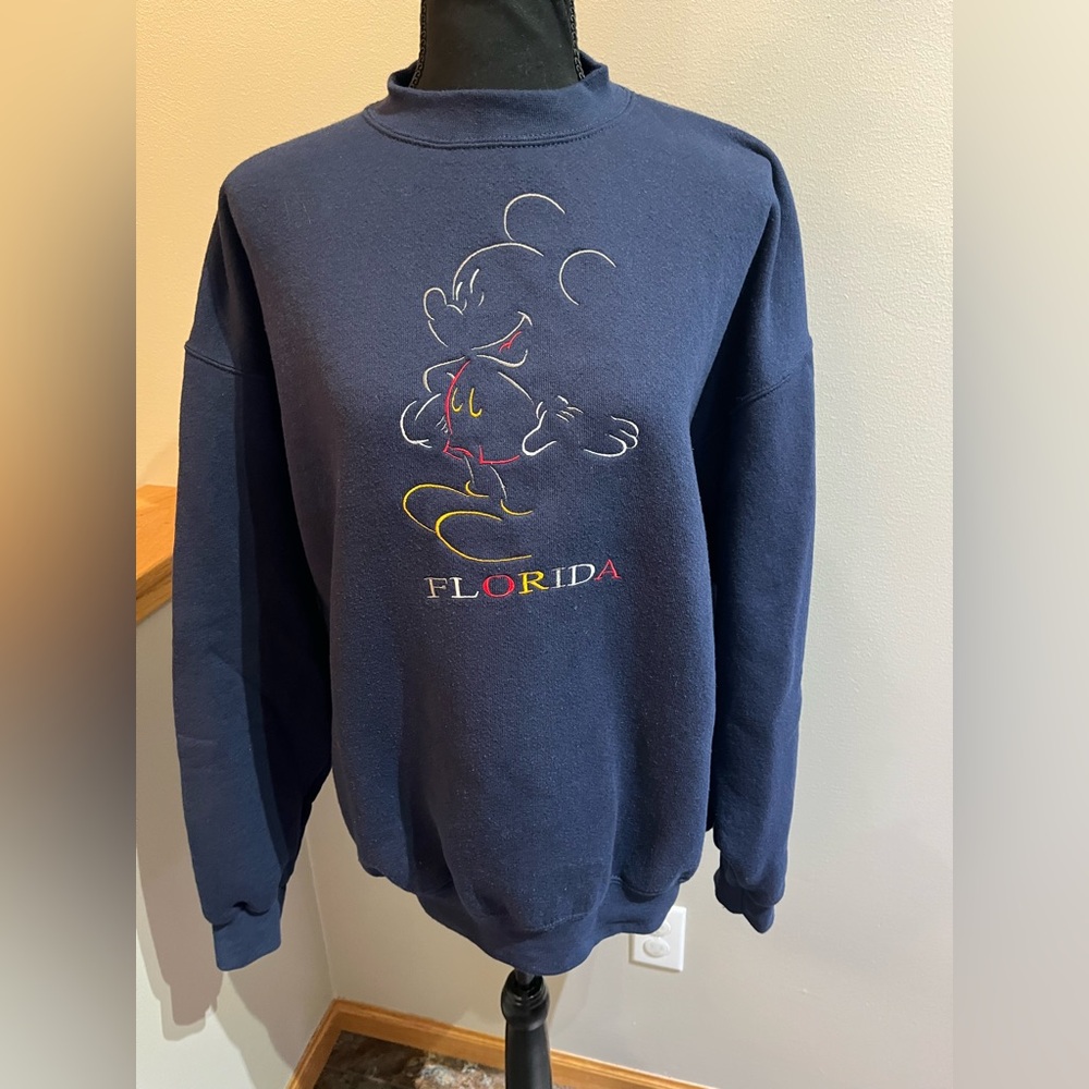 Mickey Unlimited Mickey Mouse Florida blue embroidered sweatshirt. Adult large